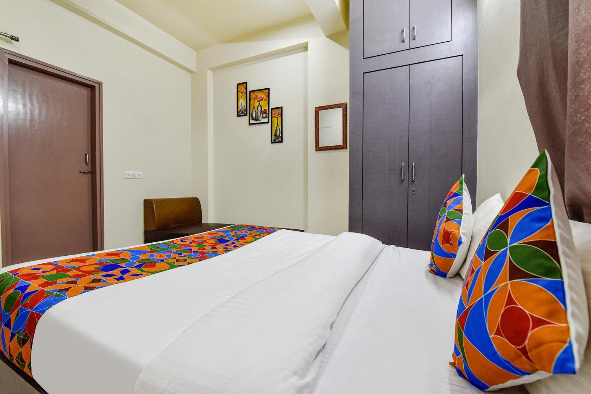 Fabhotel Moon Light Palace Jaipur Exterior photo